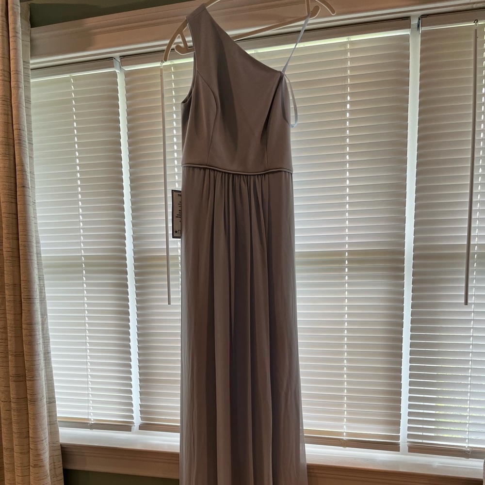 Adrianna Papell One-Shoulder Chiffon Gown